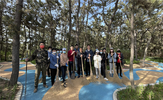 9 山東總公司虎頭角營銷團(tuán)隊(duì)組織開展環(huán)保公益活動(dòng)_副本.jpg